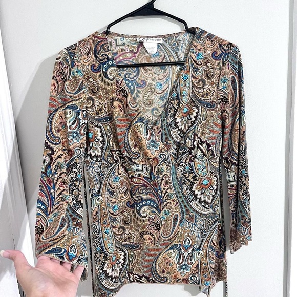 Dress Barn Tops - ✨20% Off Sale✨Dressbarn vintage paisley print blouse V neck 3/4 sleeves